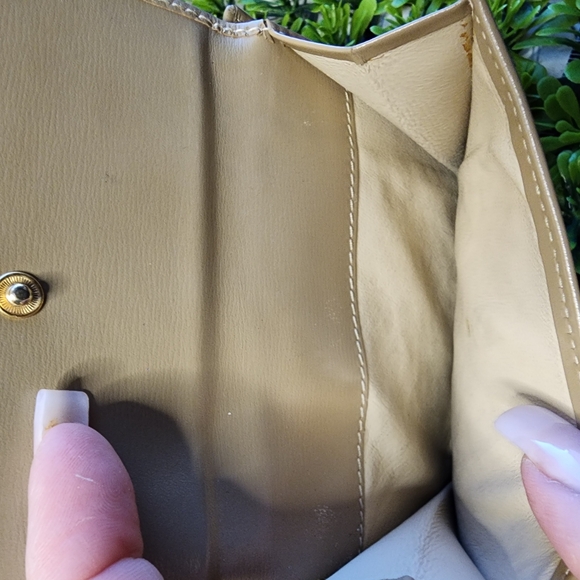 GUC Gucci wallet tan - Picture 9 of 14